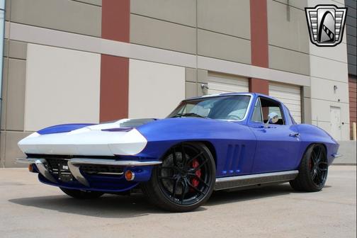 1966 Chevrolet Corvette Base