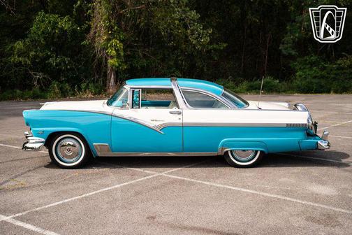 1956 Ford Crown Victoria Base
