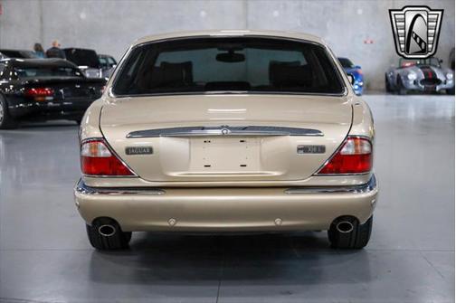 2001 Jaguar XJ8 L