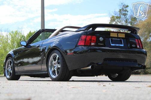 2004 Ford Mustang Base