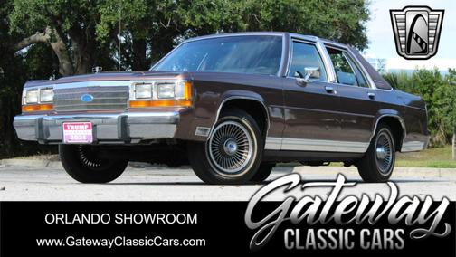 1989 Ford Crown Victoria LX