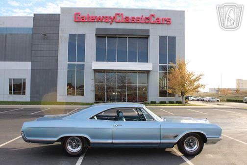 1966 Buick Wildcat 
