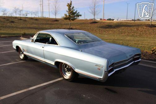 1966 Buick Wildcat 