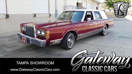 1989 Lincoln Town Car Signature
