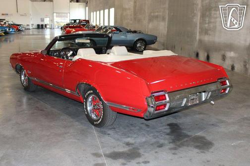 1971 Oldsmobile Cutlass Supreme Base