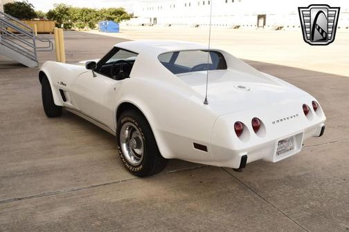 1975 Chevrolet Corvette Base