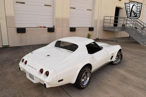 1975 Chevrolet Corvette Base