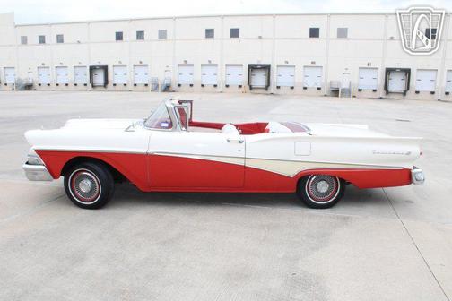 1958 Ford Fairlane 500 Base