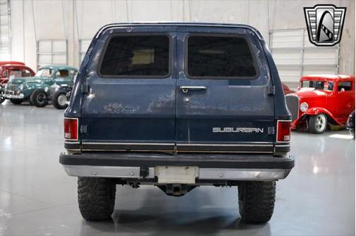 1985 Chevrolet Suburban 2500