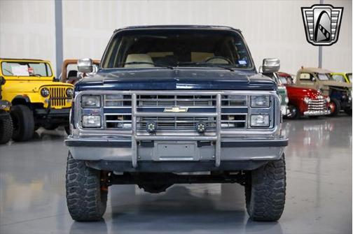 1985 Chevrolet Suburban 2500