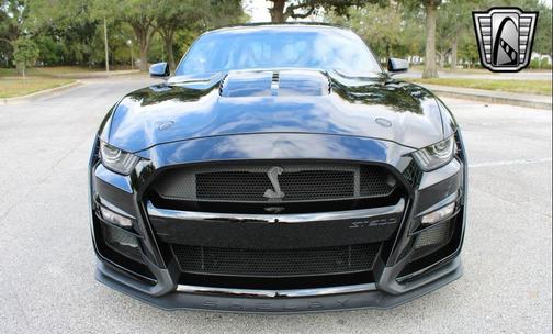 2020 Ford Shelby GT500 Base