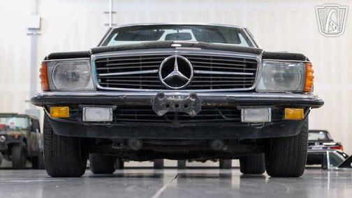 Black 1984 Mercedes-Benz 500SL