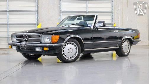 Black 1984 Mercedes-Benz 500SL