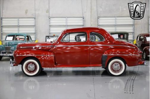 1947 Ford Deluxe Base