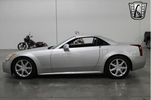 2006 Cadillac XLR Base
