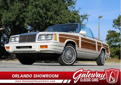 White 1986 Chrysler LeBaron Markcross