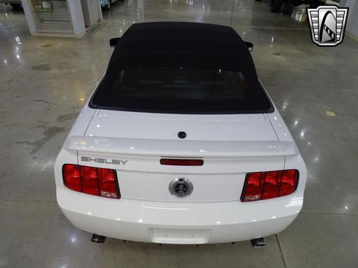 2007 Ford Shelby GT500 Base