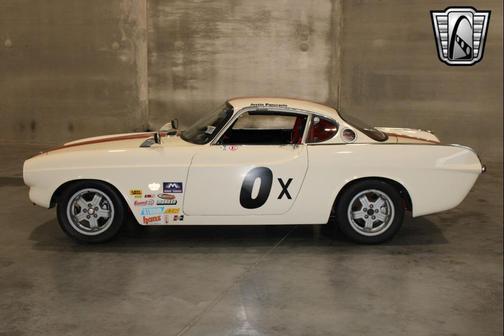 1961 Volvo P1800