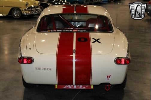 1961 Volvo P1800