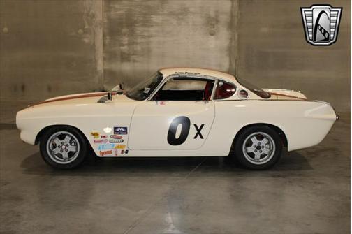 1961 Volvo P1800
