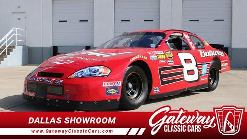 Red 2004 Chevrolet Monte Carlo SS