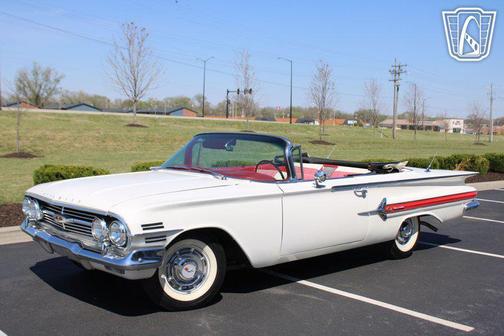 WHITE 1960 Chevrolet Impala Base