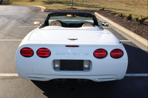 1998 Chevrolet Corvette Base