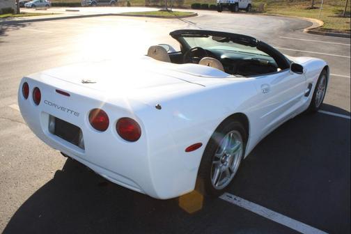 1998 Chevrolet Corvette Base