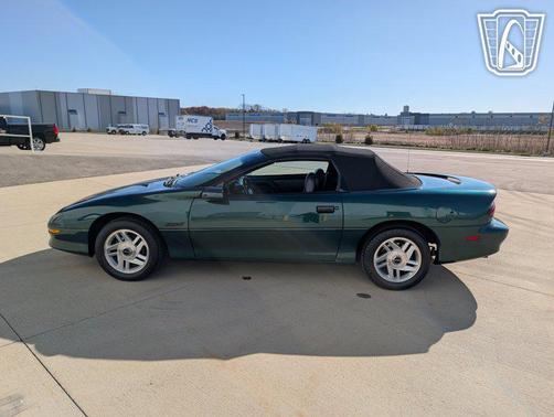 1996 Chevrolet Camaro Base
