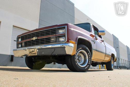1983 Chevrolet C10/K10 Base