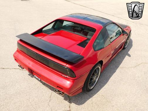 1988 Pontiac Fiero GT