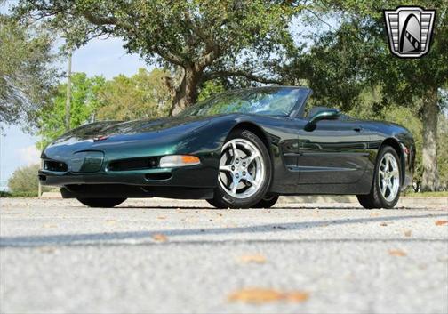 2001 Chevrolet Corvette Base