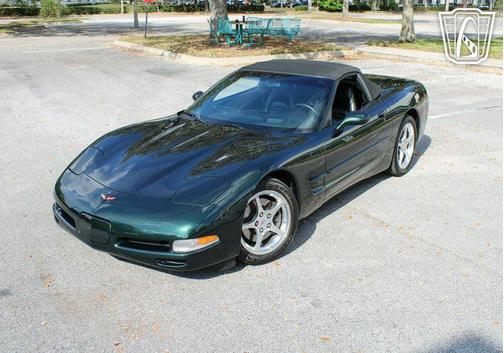 2001 Chevrolet Corvette Base
