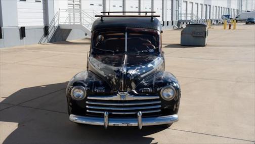 1946 Ford Deluxe Base