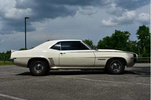 1969 Chevrolet Camaro RS