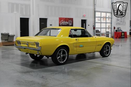 1968 Ford Mustang Base