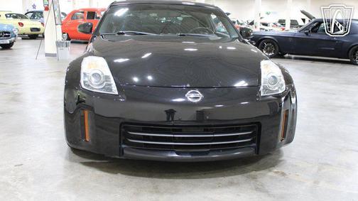 Magnetic Black Pearl 2007 Nissan 350Z Touring