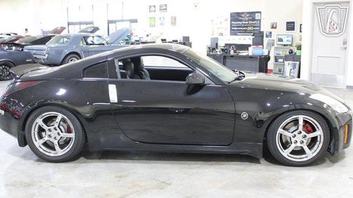 Magnetic Black Pearl 2007 Nissan 350Z Touring