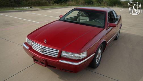 Crimson Pearl 2001 Cadillac Eldorado ESC