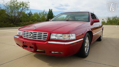 Crimson Pearl 2001 Cadillac Eldorado ESC