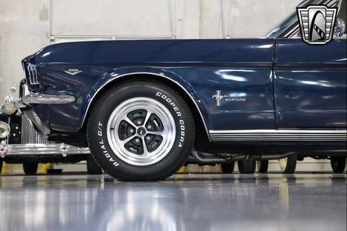 1966 Ford Mustang Base