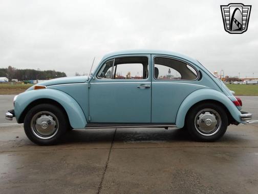 1972 Volkswagen Super Beetle Base