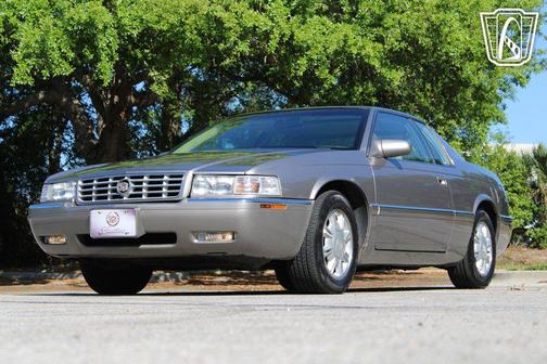 1996 Cadillac Eldorado Standard