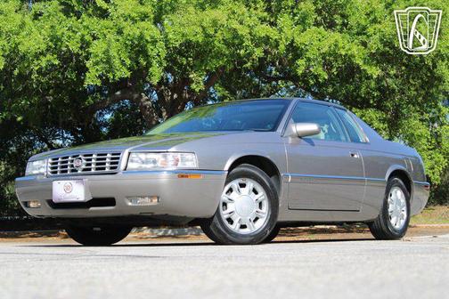 1996 Cadillac Eldorado Standard