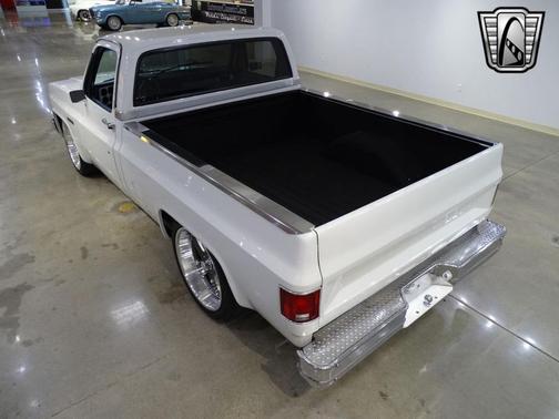 1985 Chevrolet C10/K10 Base