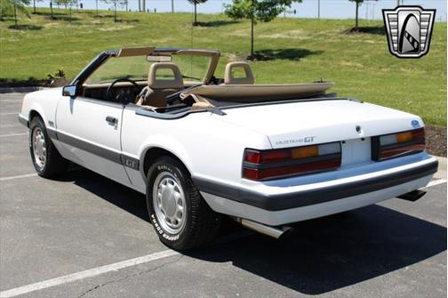 1985 Ford Mustang GT