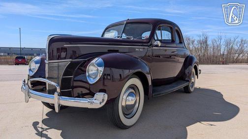 1940 Ford Deluxe Base