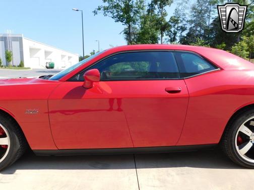 2011 Dodge Challenger SRT8