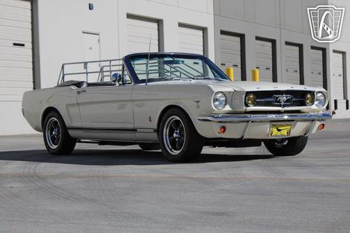 1965 Ford Mustang Base