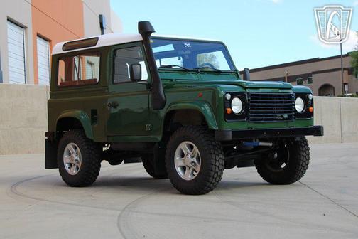 1995 Land Rover Defender 